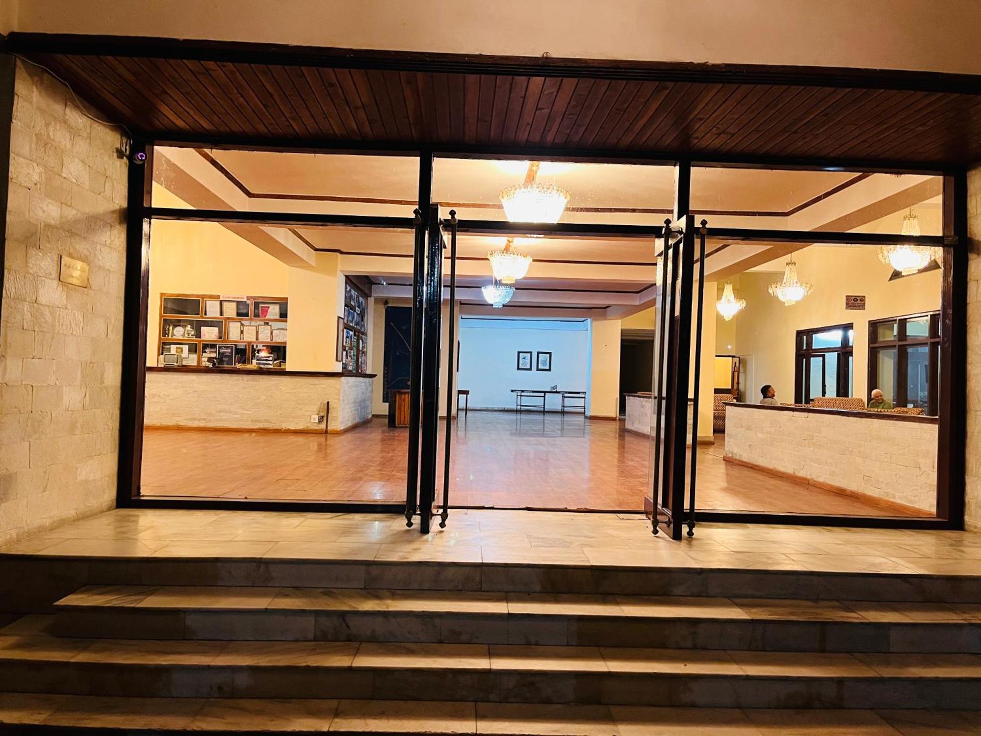 Sagar Resort Manali By Ramanand Sagar Ramayan Maker - #Near Mall Road #Big Parking #Property Of The Decade #Mountain View #Garden With Bonfire #Best Selling Property M 72084-84392 Exteriör bild