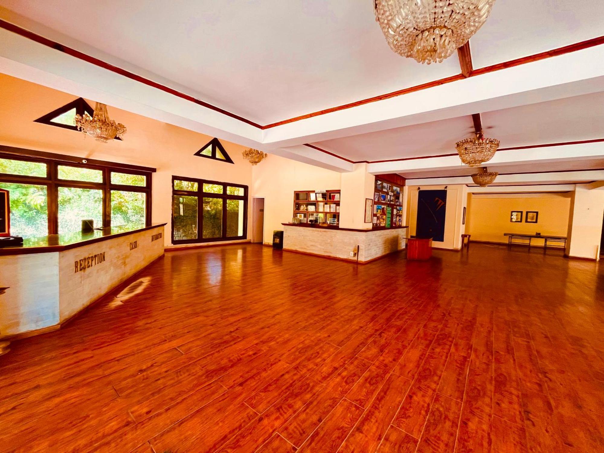 Sagar Resort Manali By Ramanand Sagar Ramayan Maker - #Near Mall Road #Big Parking #Property Of The Decade #Mountain View #Garden With Bonfire #Best Selling Property M 72084-84392 Exteriör bild